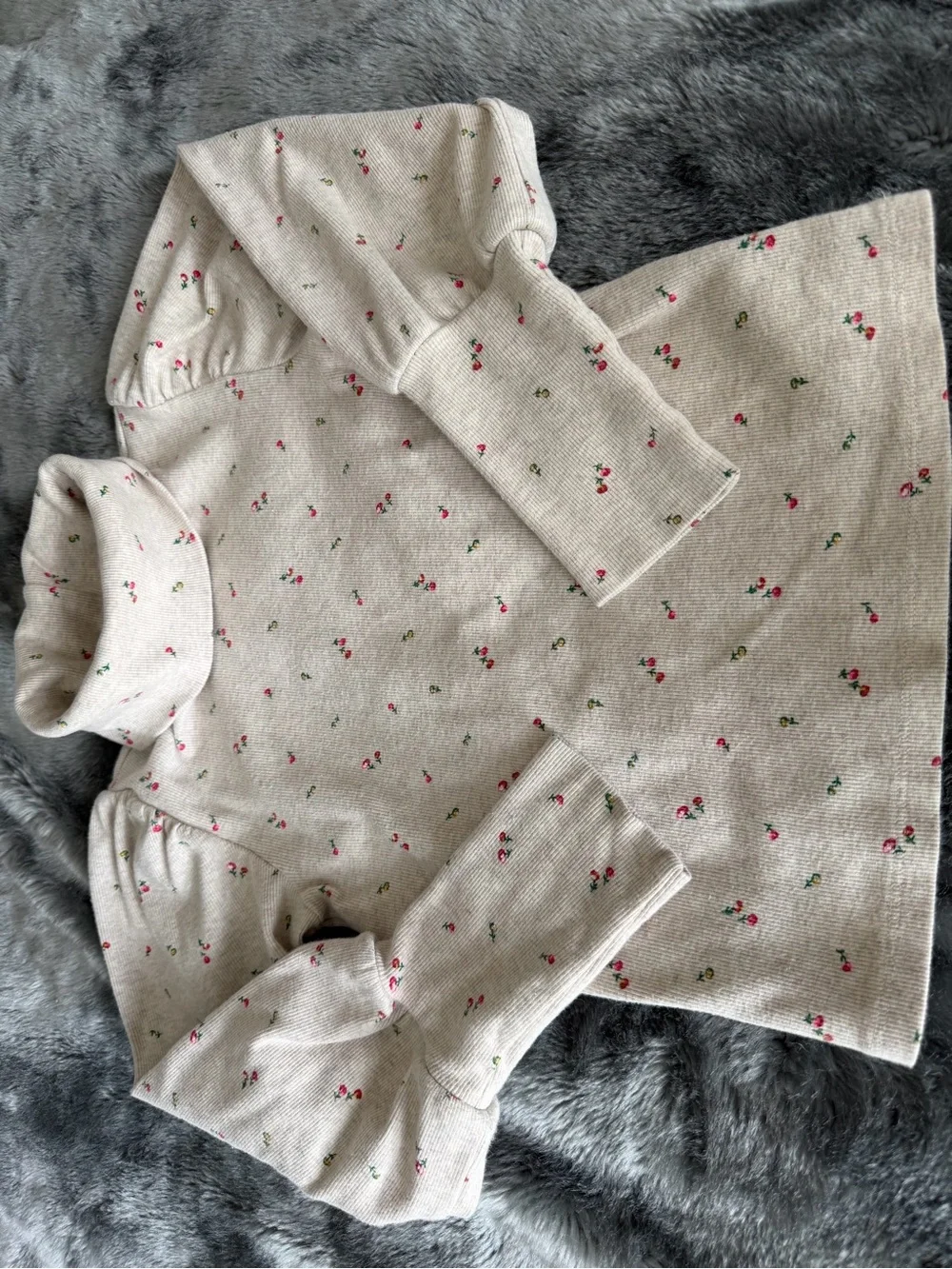 GAP Kids girls floral puff sleeve turtleneck